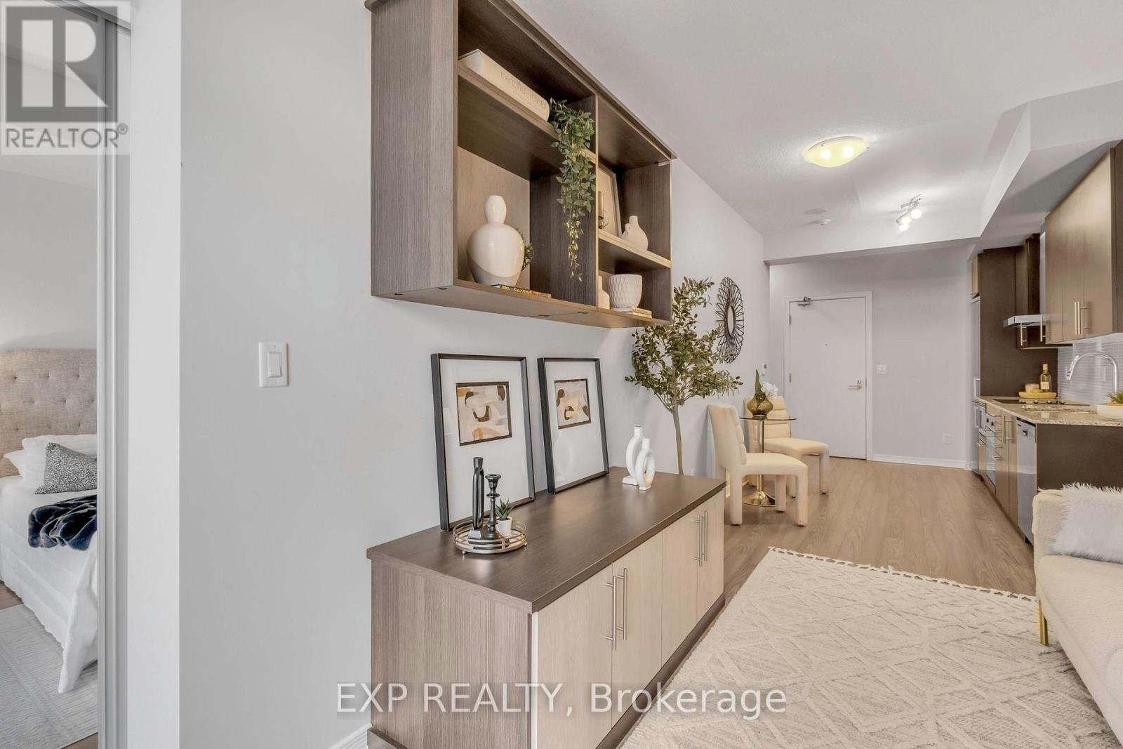 2021 - 352 Front Street W, Toronto, Ontario  M5V 0K3 - Photo 8 - C12950178