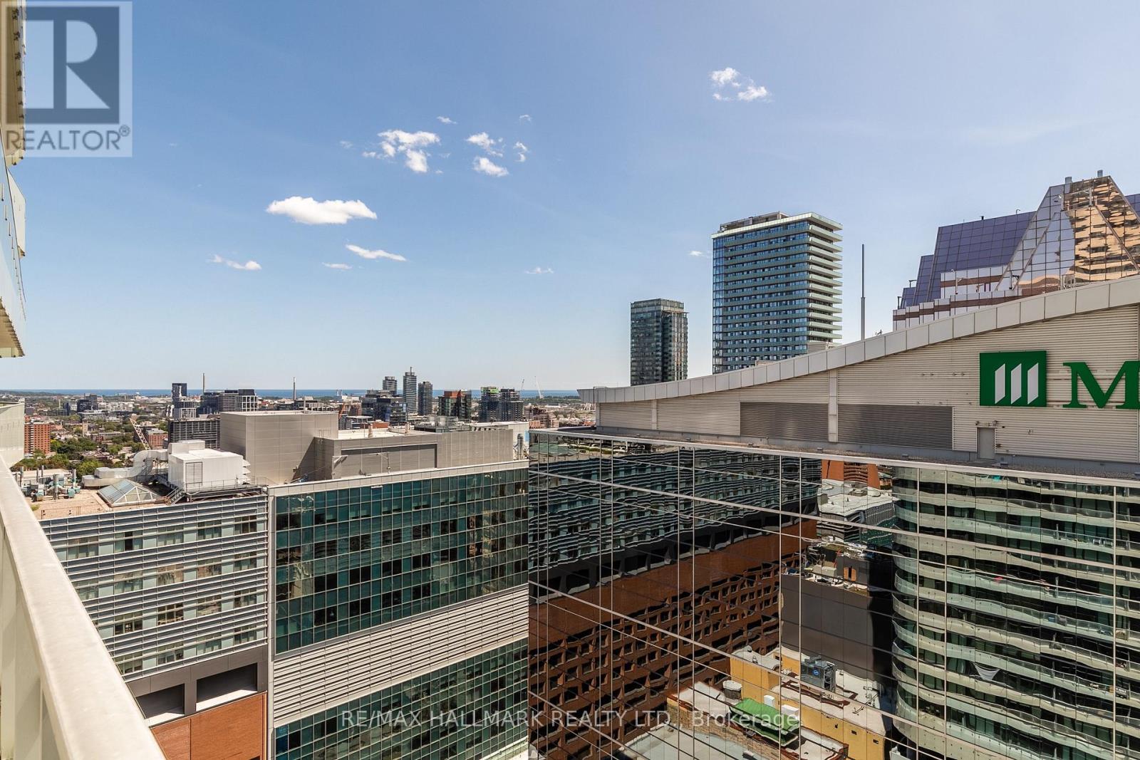 2409 - 197 Yonge Street, Toronto, Ontario  M5B 1M4 - Photo 27 - C12950190