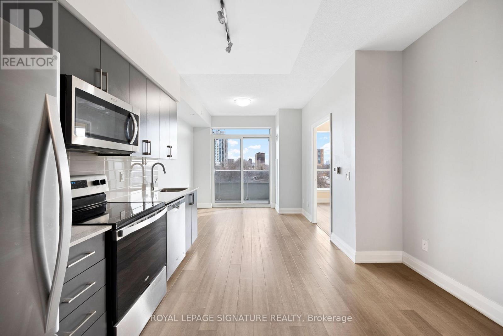 720 - 3121 Sheppard Avenue E, Toronto, Ontario  M1T 0B6 - Photo 3 - E12950080