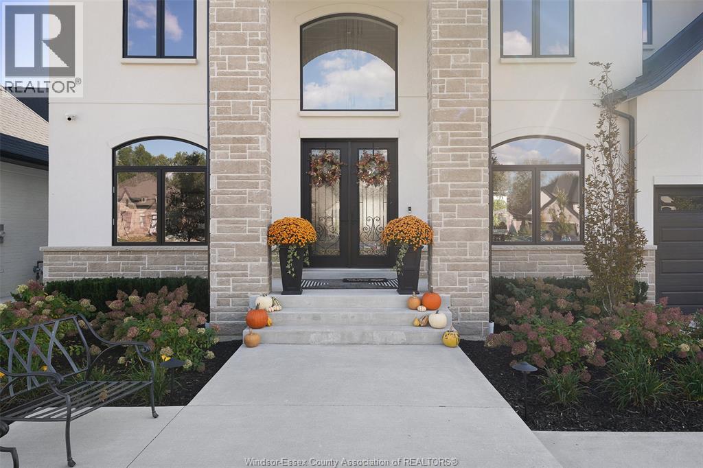 3640 Donato, Lasalle, Ontario  N9H 0L5 - Photo 4 - 26006820