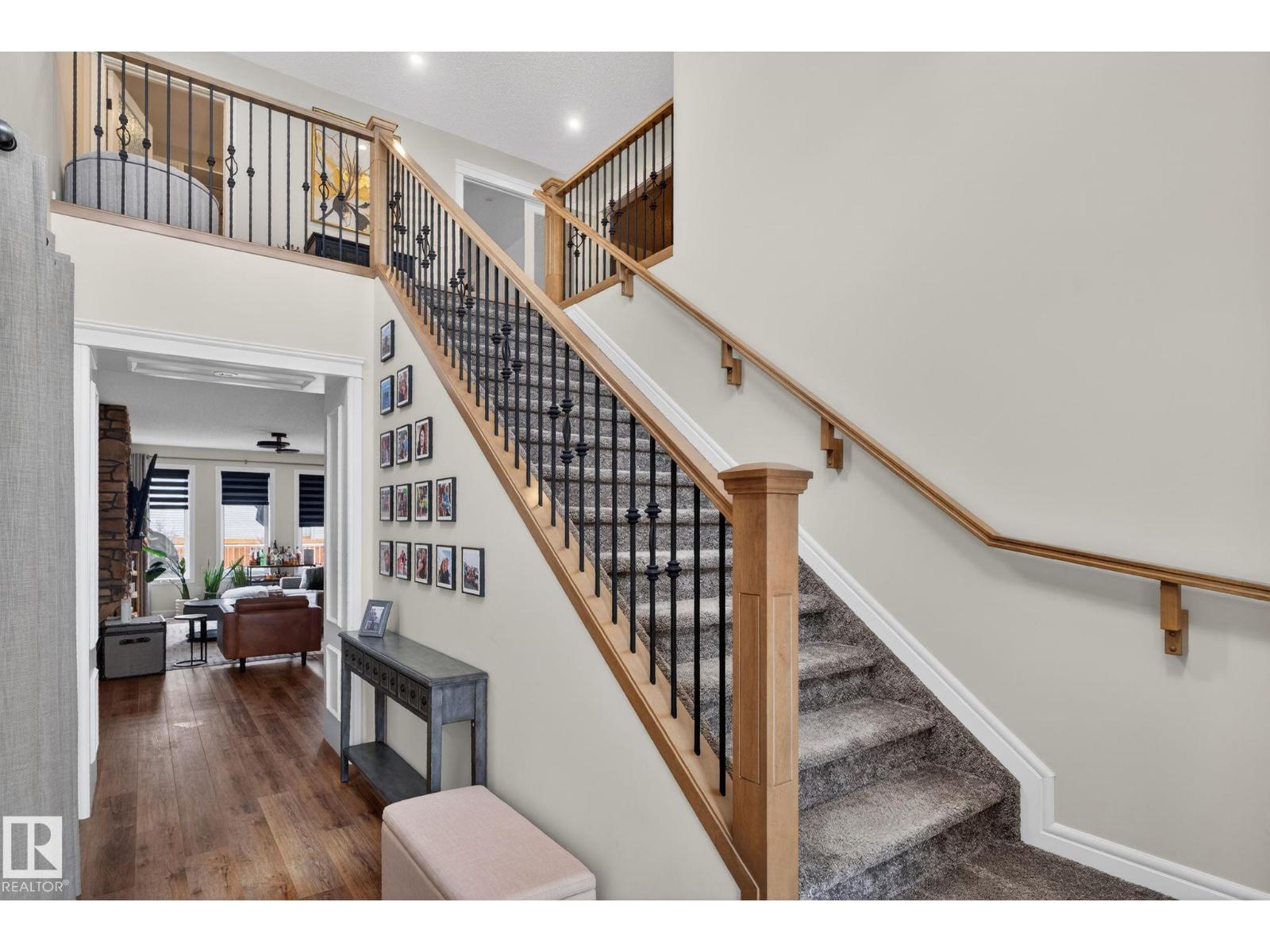 924 173 St Sw, Edmonton, Alberta  T6W 3V5 - Photo 3 - E4479795