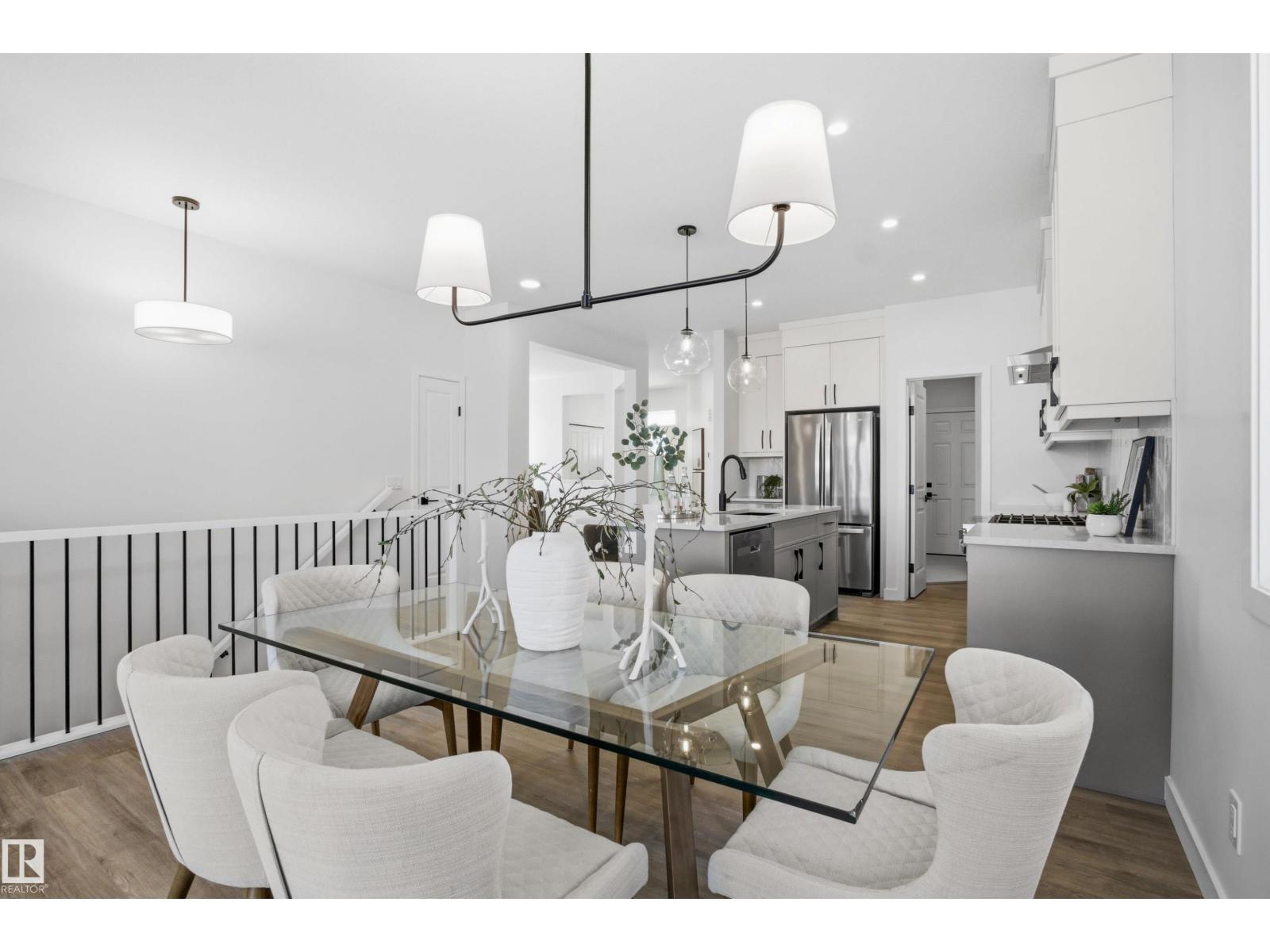 3704 Cross Ld Sw, Edmonton, Alberta  T6W 4M8 - Photo 7 - E4476239