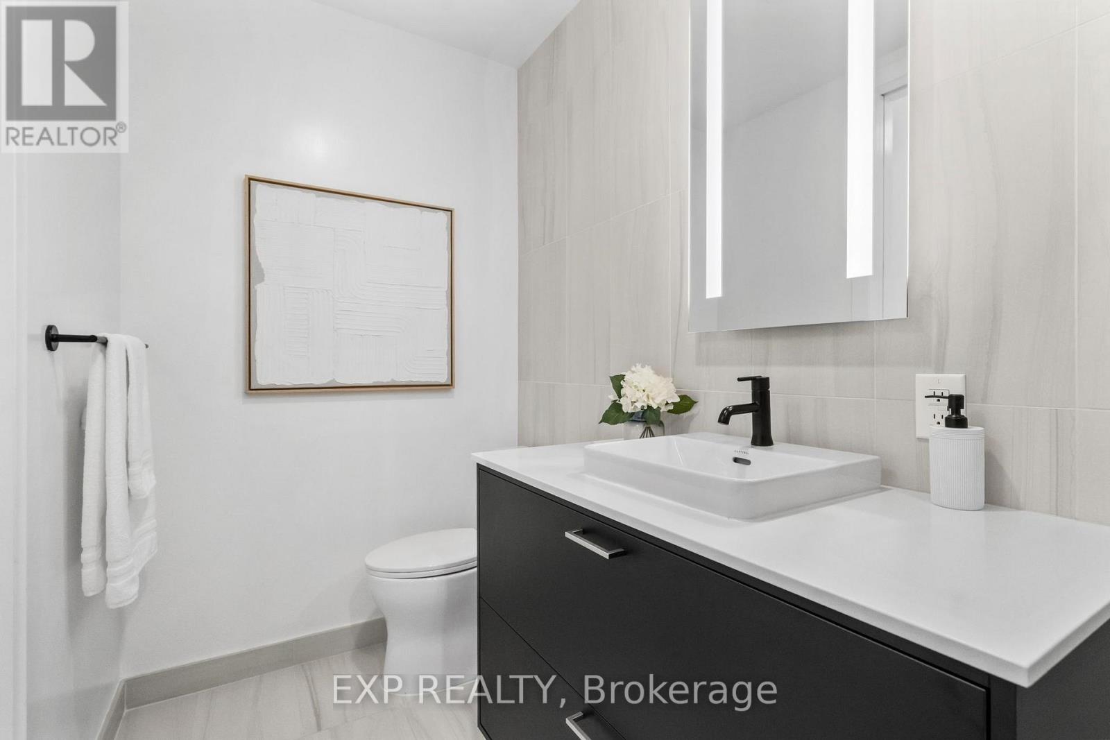 301 - 397 Royal Orchard Boulevard, Markham, Ontario  L3T 0H3 - Photo 20 - N12950012