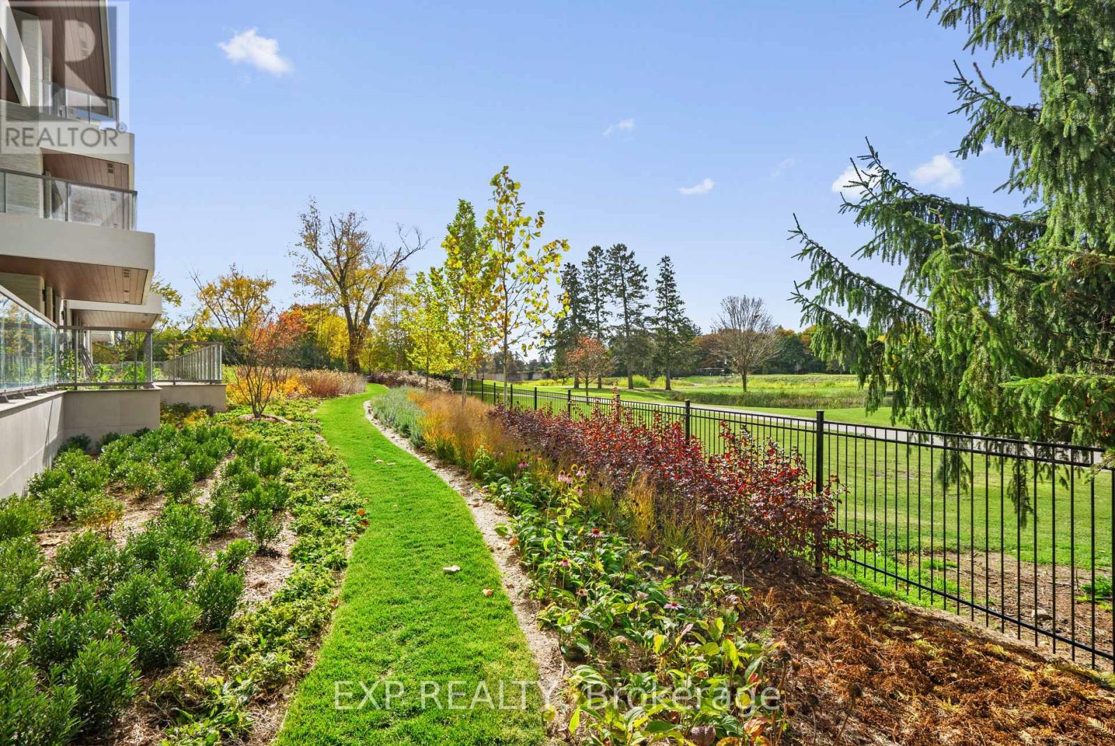 301 - 397 Royal Orchard Boulevard, Markham, Ontario  L3T 0H3 - Photo 47 - N12950012