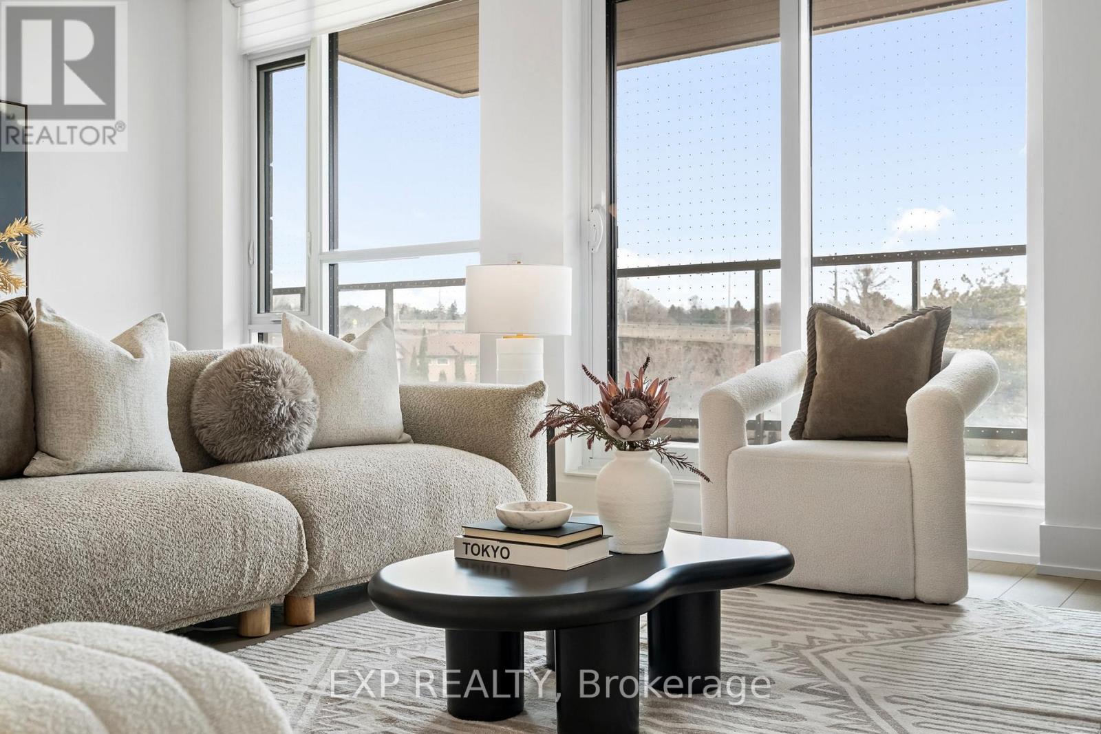 301 - 397 Royal Orchard Boulevard, Markham, Ontario  L3T 0H3 - Photo 5 - N12950012