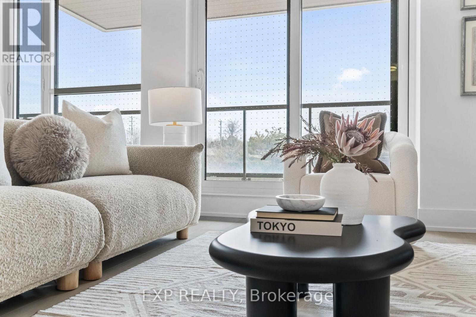 301 - 397 Royal Orchard Boulevard, Markham, Ontario  L3T 0H3 - Photo 6 - N12950012