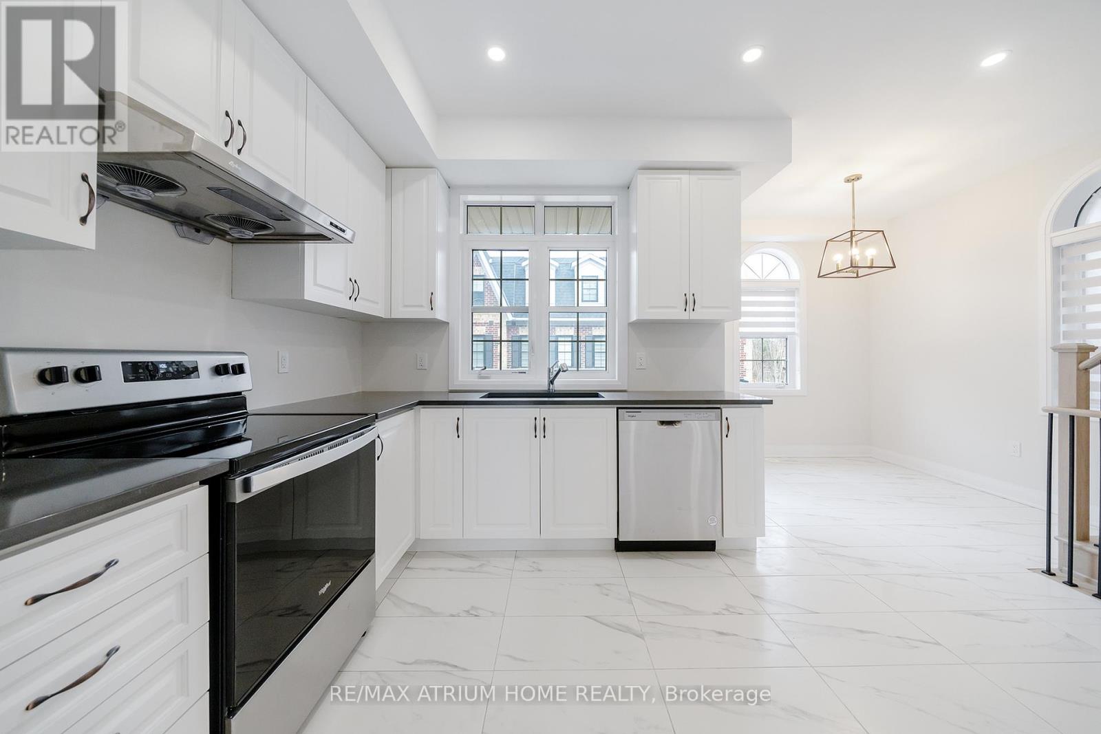 9797 Keele Street, Vaughan, Ontario  L6A 5E3 - Photo 3 - N12950034