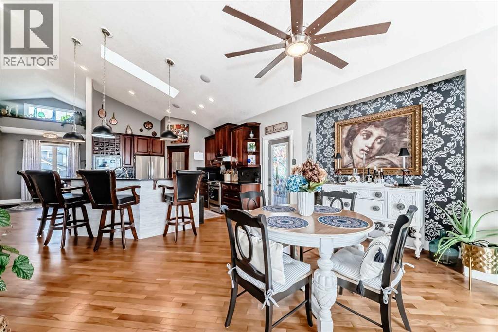 33 Boulder Creek Manor SE, Langdon, Alberta  T0J 1X3 - Photo 13 - A2291251