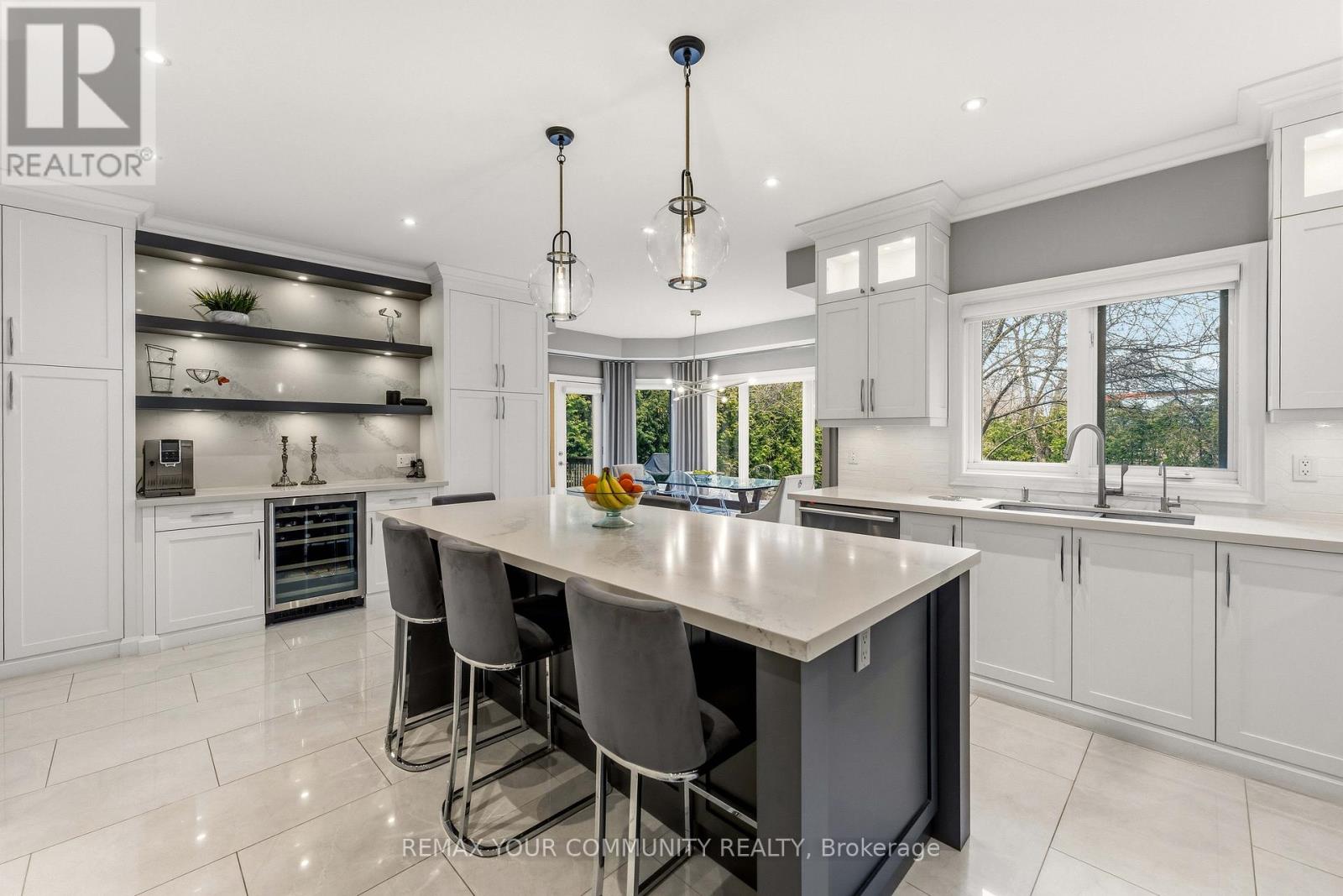 37 Vaughan Boulevard, Vaughan, Ontario  L4J 3N8 - Photo 13 - N12950042