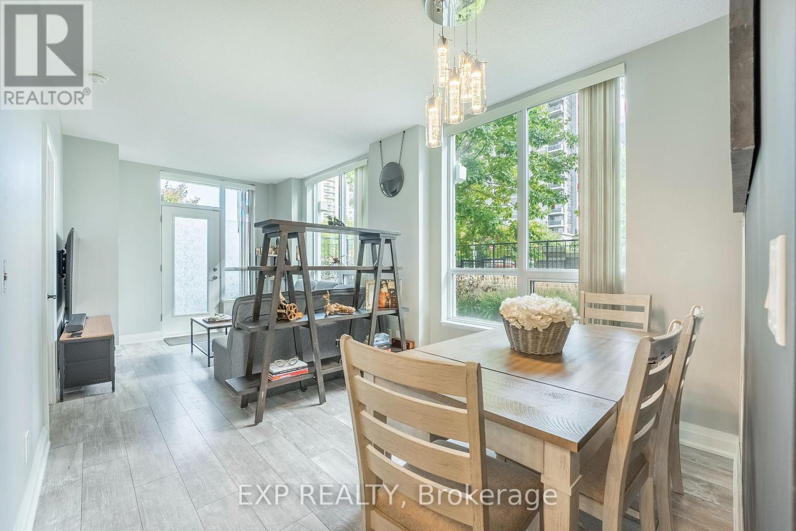 105 - 20 North Park Road, Vaughan, Ontario  L4J 0G7 - Photo 12 - N12950068