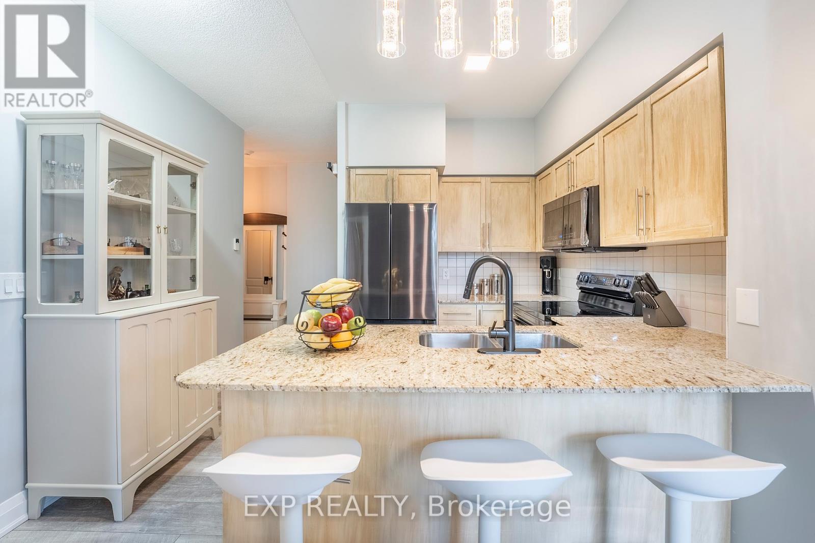 105 - 20 North Park Road, Vaughan, Ontario  L4J 0G7 - Photo 9 - N12950068