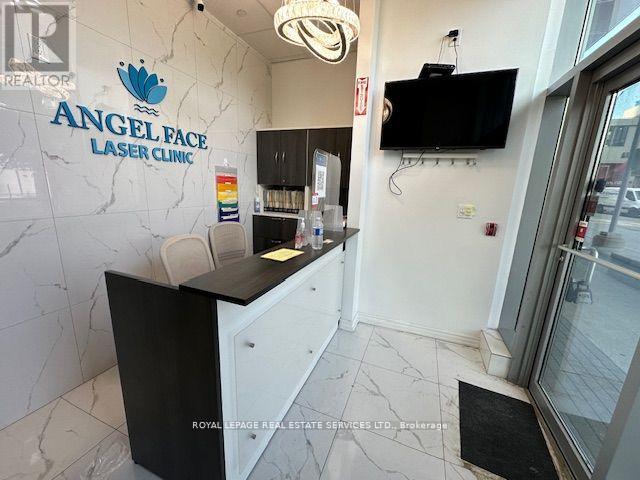 102 - 7163 Yonge Street, Markham, Ontario  L3T 2A9 - Photo 5 - N12950074