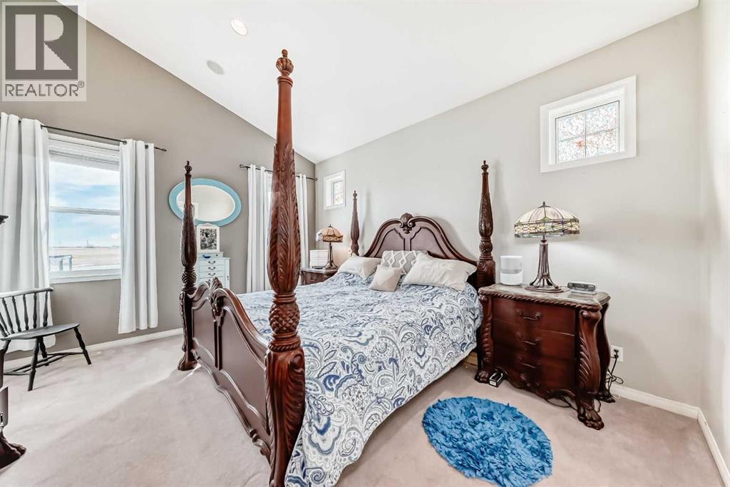 33 Boulder Creek Manor SE, Langdon, Alberta  T0J 1X3 - Photo 21 - A2291251