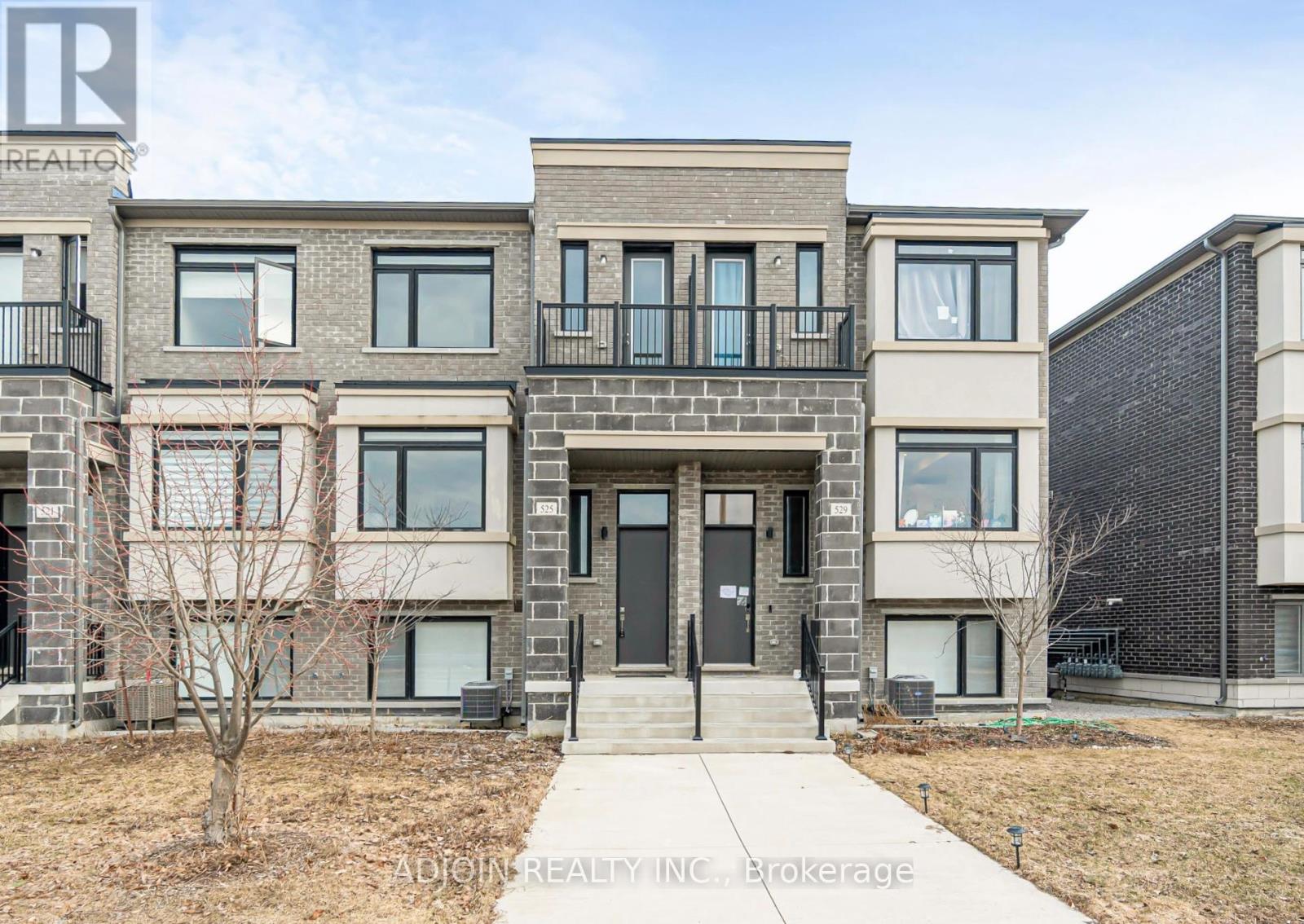 525 MARC SANTI BOULEVARD, Vaughan, Ontario