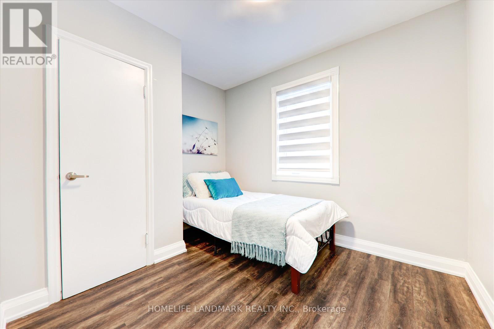 270 Rupert Avenue, Whitchurch-Stouffville, Ontario  L4A 1C5 - Photo 18 - N12950160