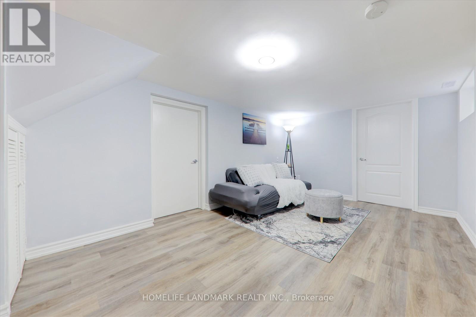 270 Rupert Avenue, Whitchurch-Stouffville, Ontario  L4A 1C5 - Photo 20 - N12950160