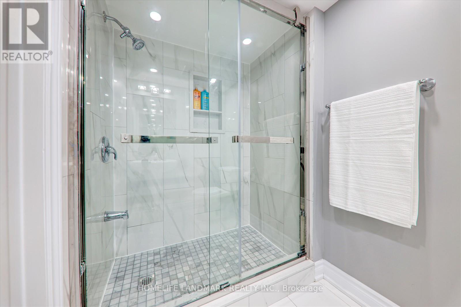 270 Rupert Avenue, Whitchurch-Stouffville, Ontario  L4A 1C5 - Photo 29 - N12950160