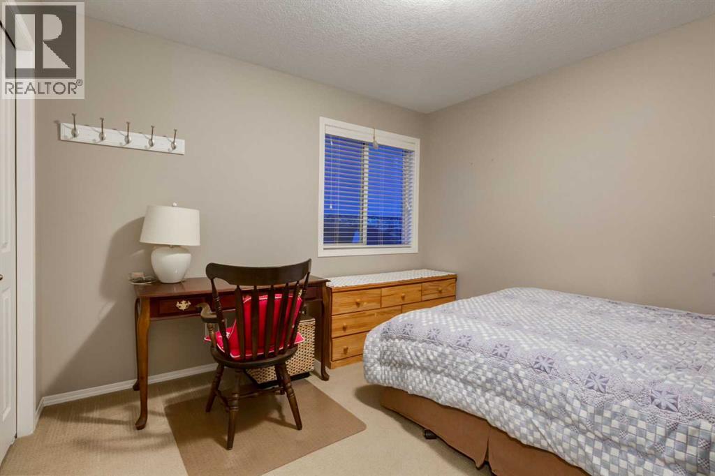 154 Aspen Hills Way SW, Calgary, Alberta  T3H 0G8 - Photo 29 - A2294272