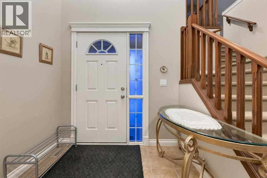 154 Aspen Hills Way SW, Calgary, Alberta  T3H 0G8 - Photo 2 - A2294272