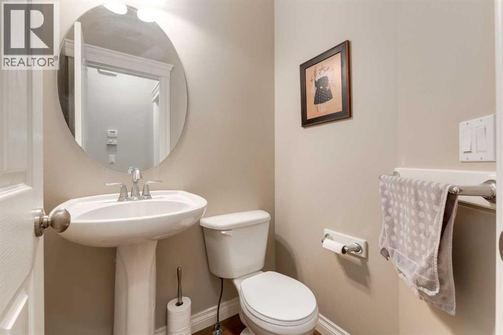 154 Aspen Hills Way SW, Calgary, Alberta  T3H 0G8 - Photo 20 - A2294272