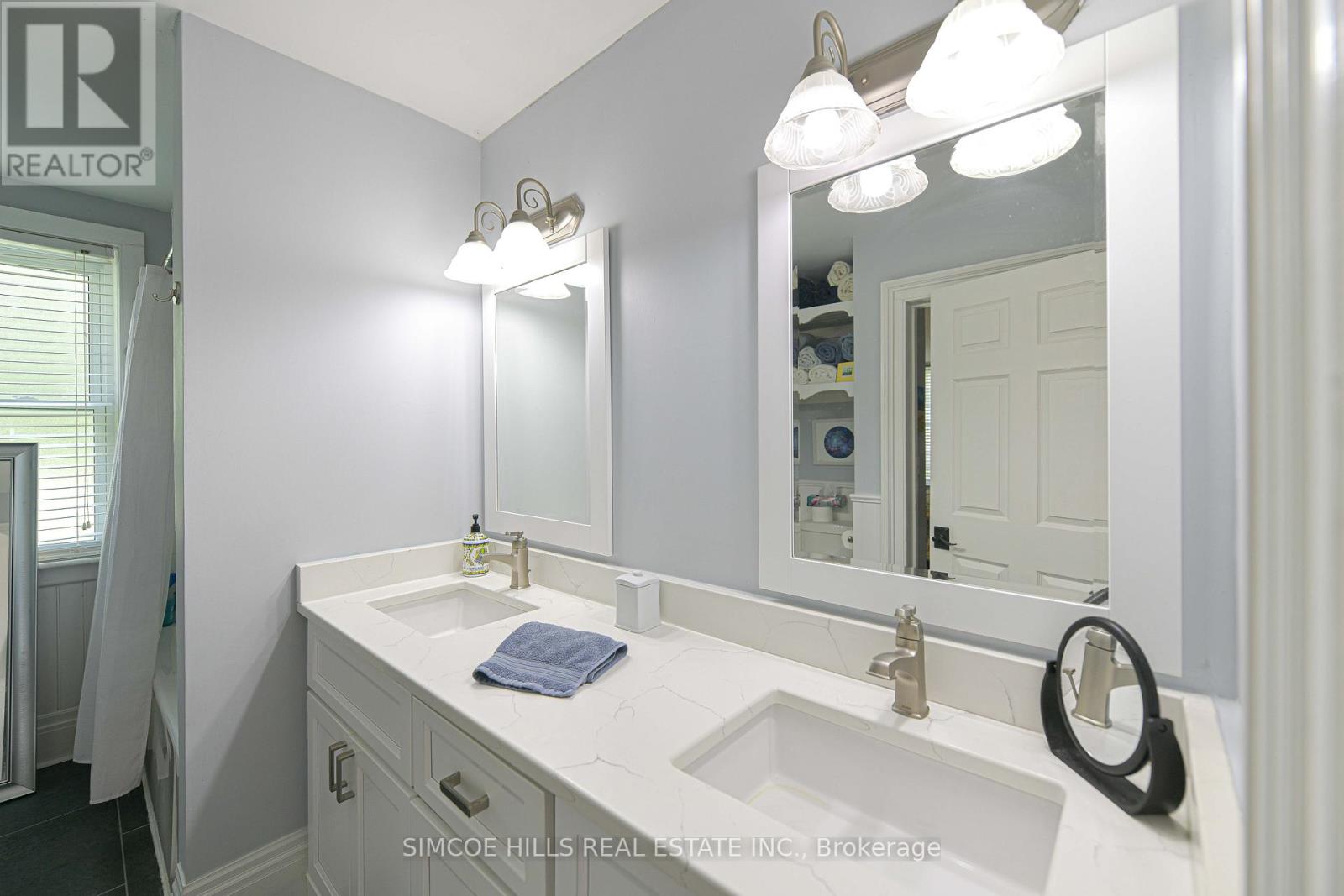 6888 Pentland Lane N, Ramara, Ontario  L0K 2B0 - Photo 19 - S12950058