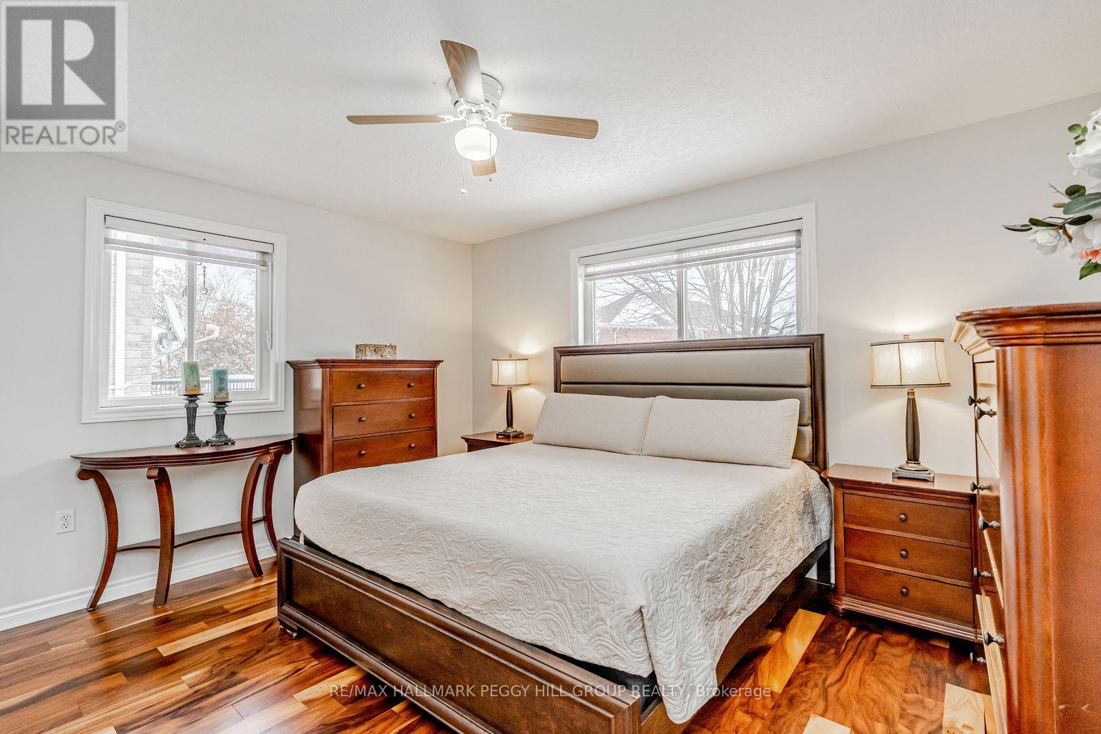 121 Sovereign's Gate, Barrie, Ontario  L4N 0Y9 - Photo 5 - S12950130