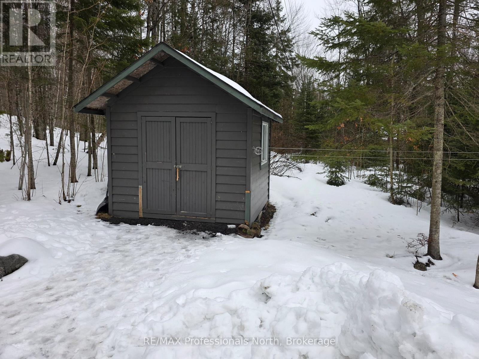 185 Ena Drive, Huntsville (Chaffey), Ontario  P1H 2J4 - Photo 22 - X12931476