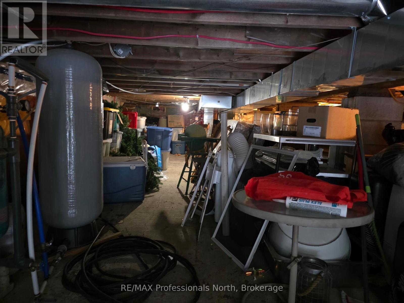 185 Ena Drive, Huntsville (Chaffey), Ontario  P1H 2J4 - Photo 19 - X12931476