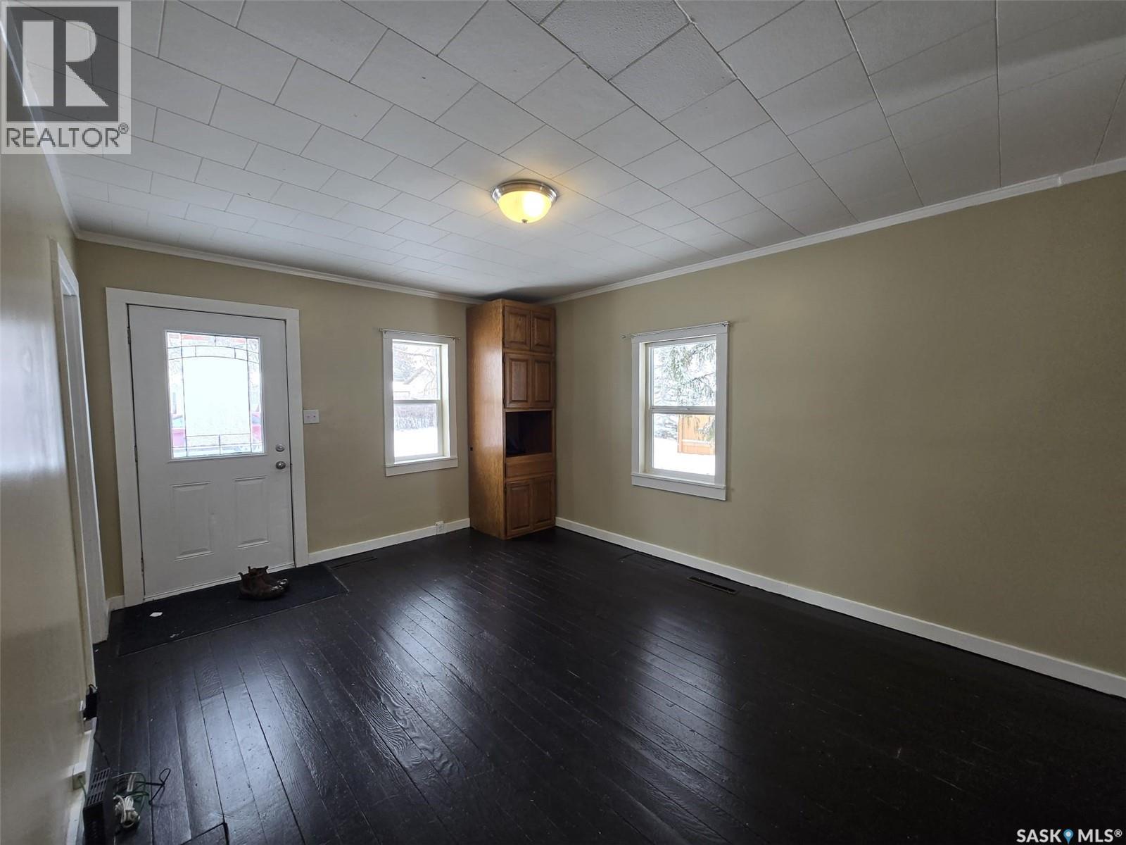 309 3rd Street W, Wilkie, Saskatchewan  S0K 4W0 - Photo 11 - SK031843