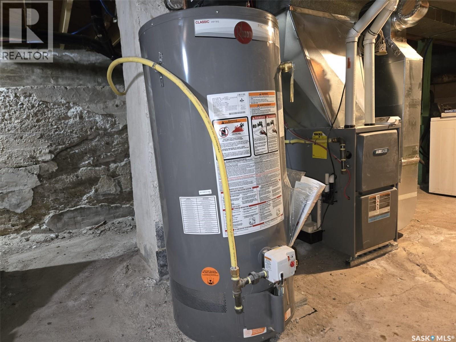 309 3rd Street W, Wilkie, Saskatchewan  S0K 4W0 - Photo 27 - SK031843