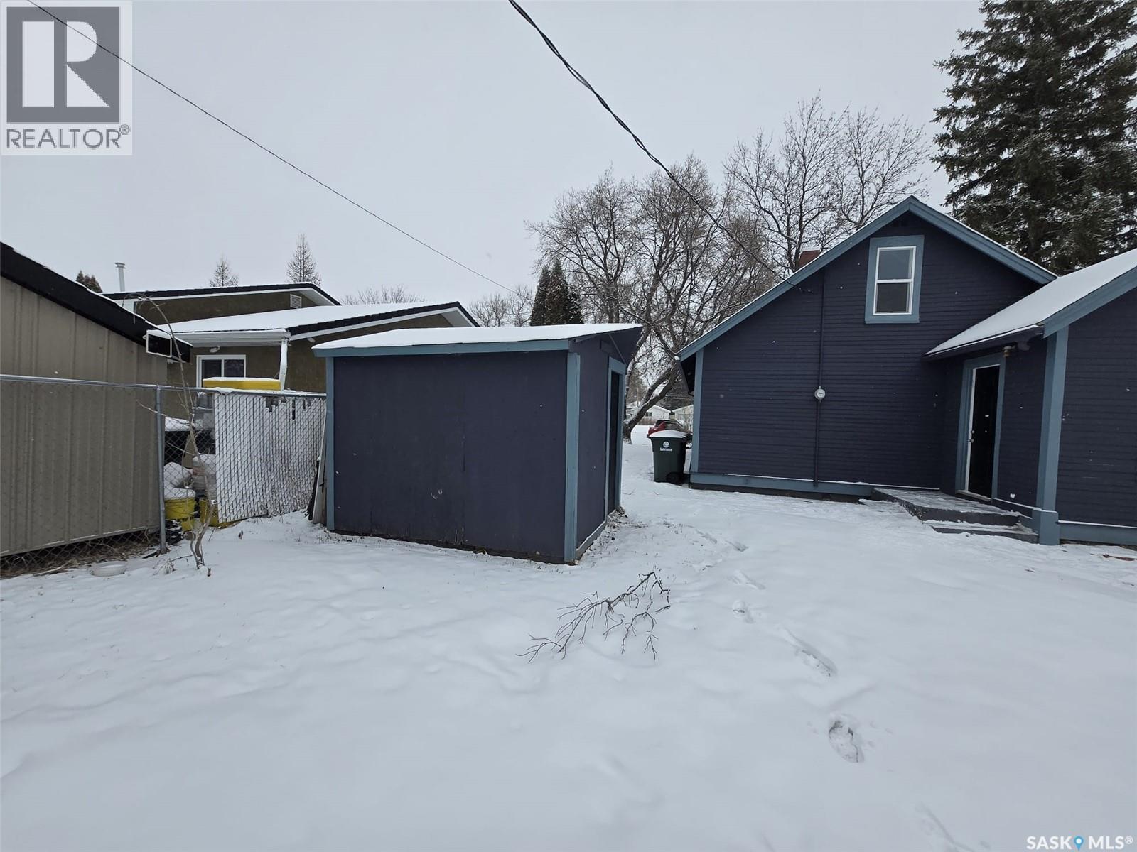 309 3rd Street W, Wilkie, Saskatchewan  S0K 4W0 - Photo 41 - SK031843