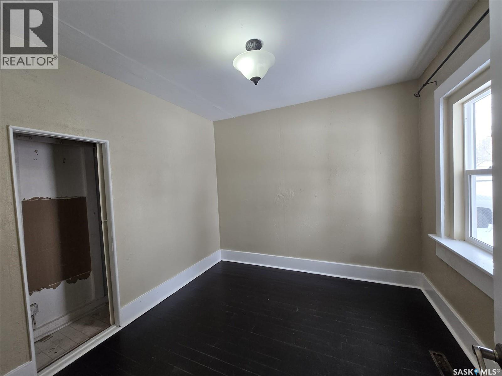 309 3rd Street W, Wilkie, Saskatchewan  S0K 4W0 - Photo 7 - SK031843