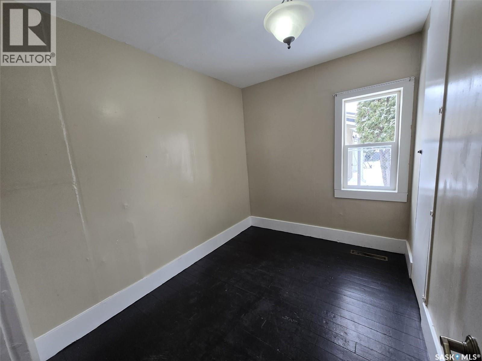 309 3rd Street W, Wilkie, Saskatchewan  S0K 4W0 - Photo 9 - SK031843