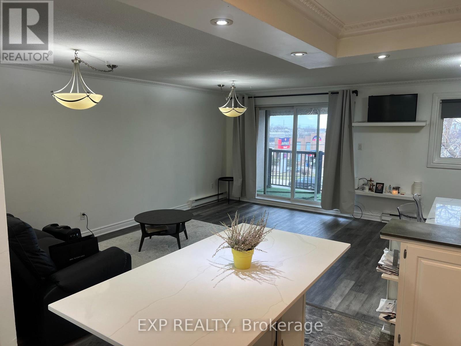 3040 Constitution Boulevard, Mississauga, Ontario  L4Y 3X7 - Photo 11 - W12947754