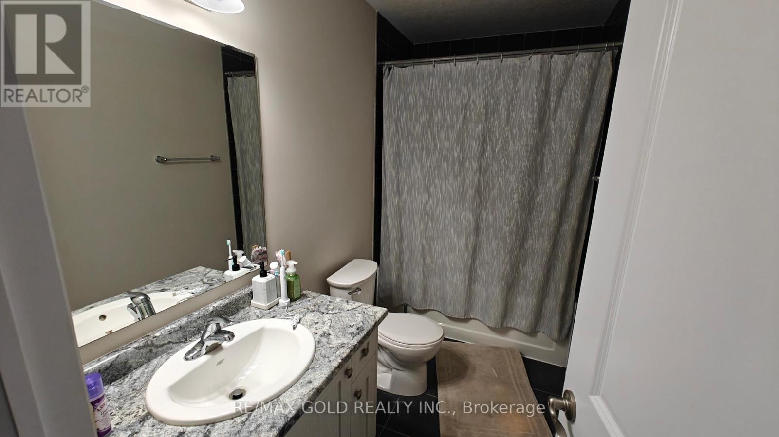 69 Fenside Street, Kitchener, Ontario  N2P 0J5 - Photo 11 - X12915220