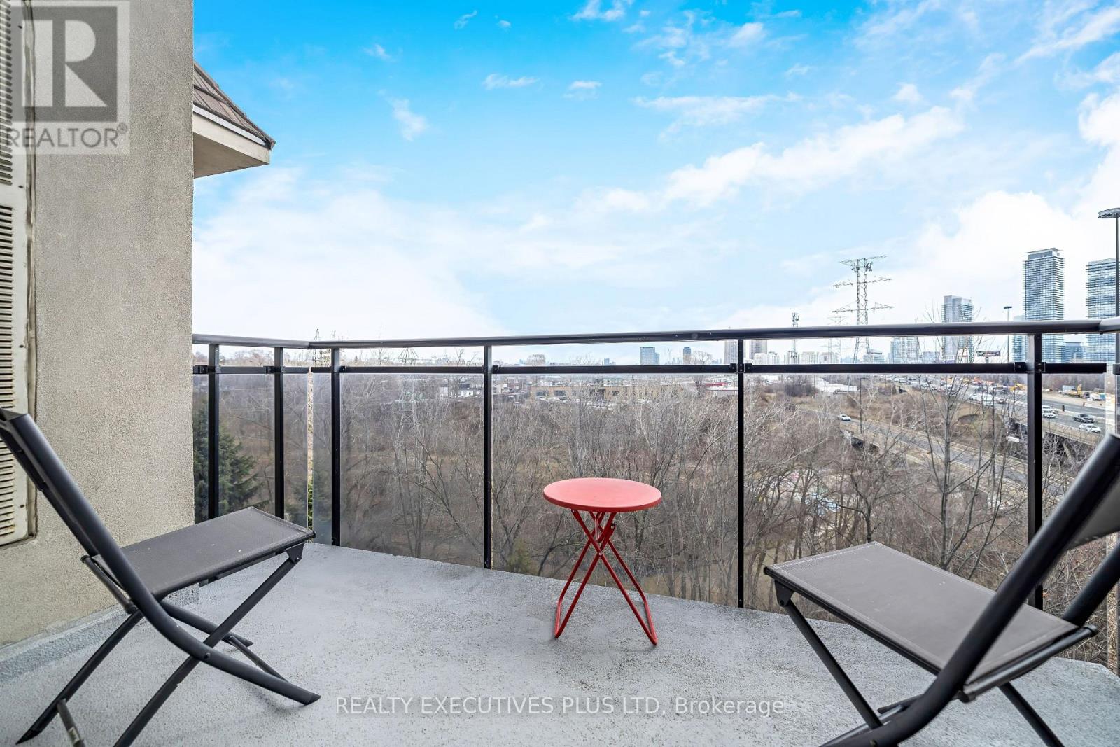 414 - 245 Dalesford Road, Toronto, Ontario  M8Y 4H7 - Photo 22 - W12950032