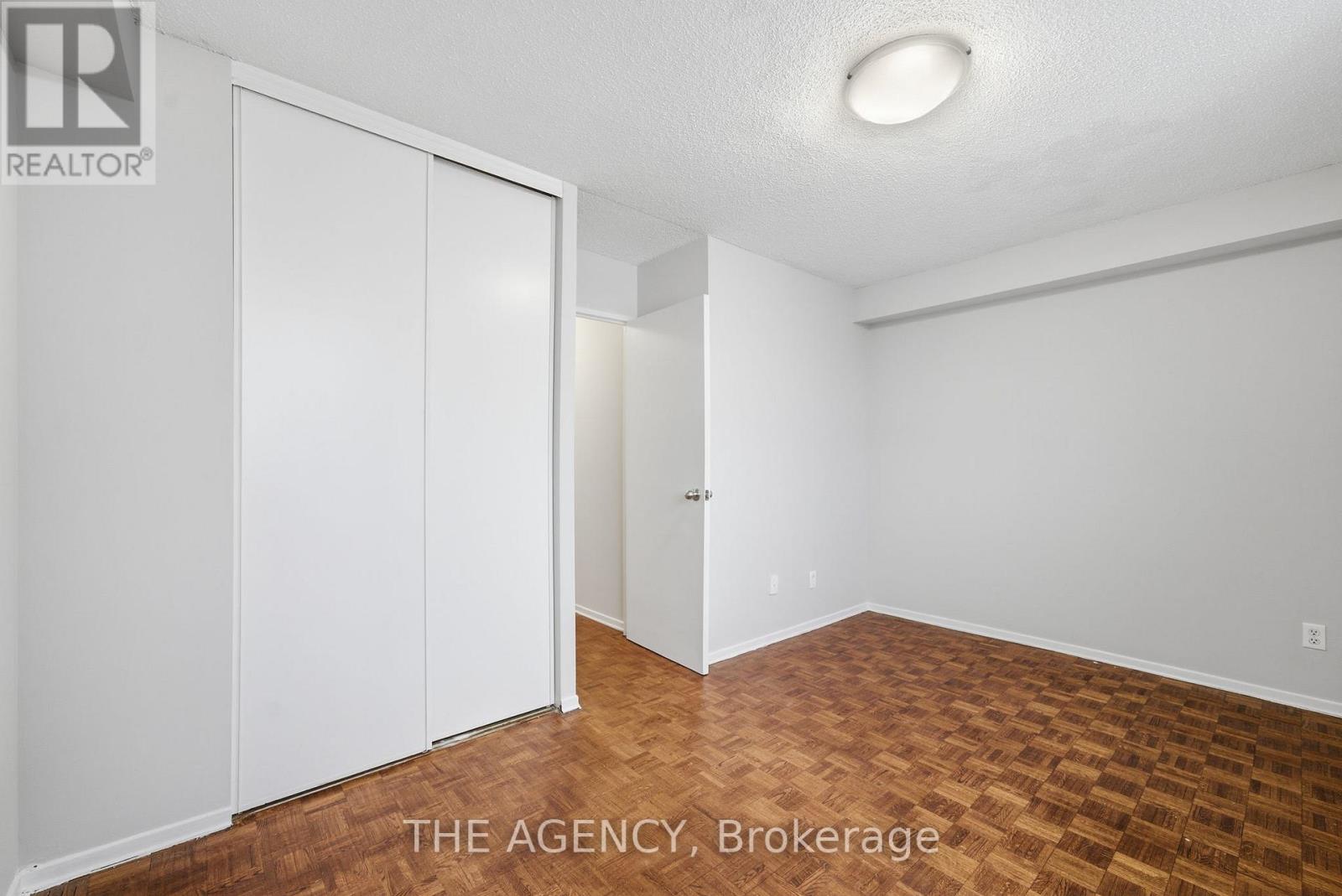 2511a - 2350 Dundas Street W, Toronto, Ontario  M6P 4B1 - Photo 10 - W12950124