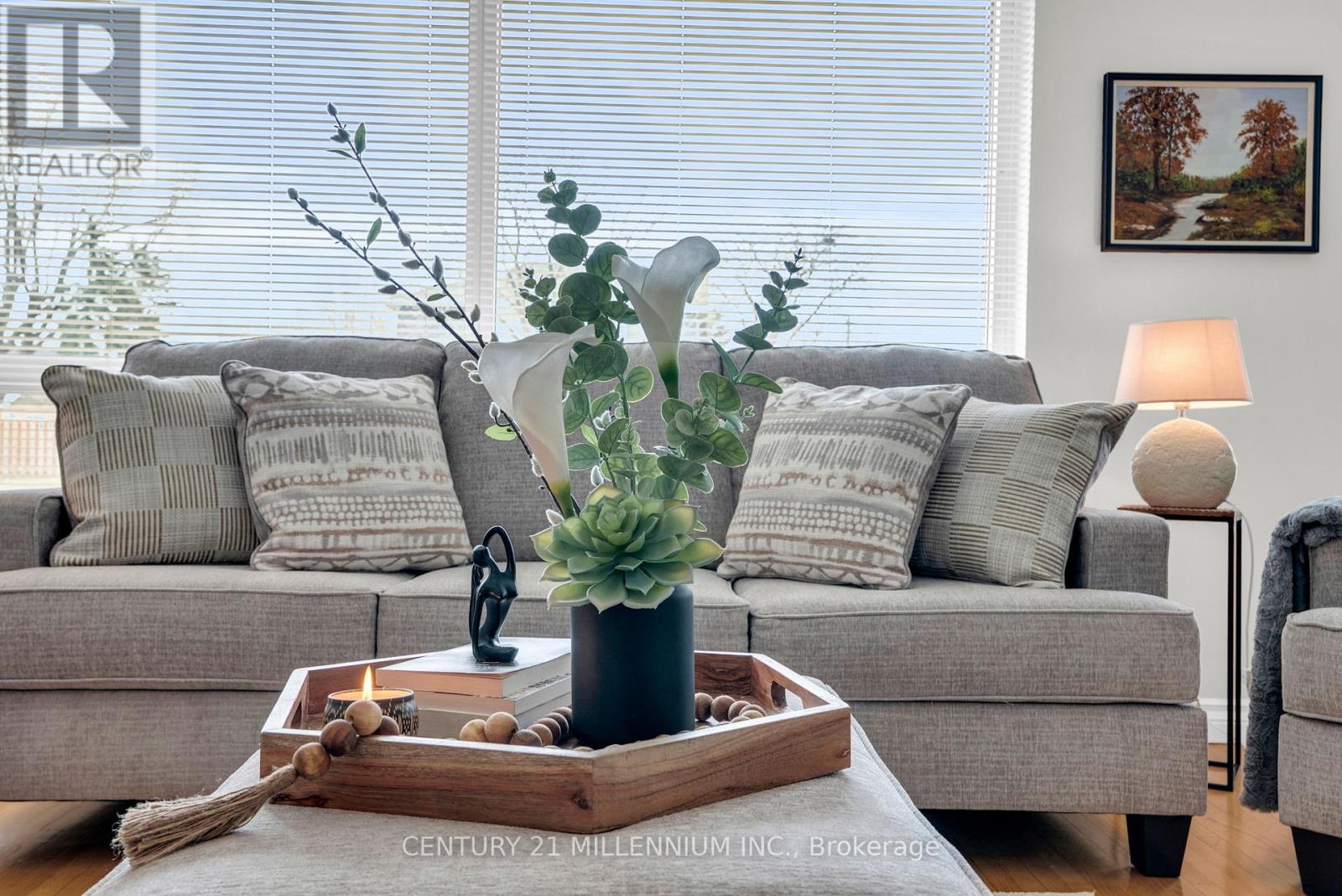 49 Harper Road, Brampton, Ontario  L6W 2W7 - Photo 11 - W12950142