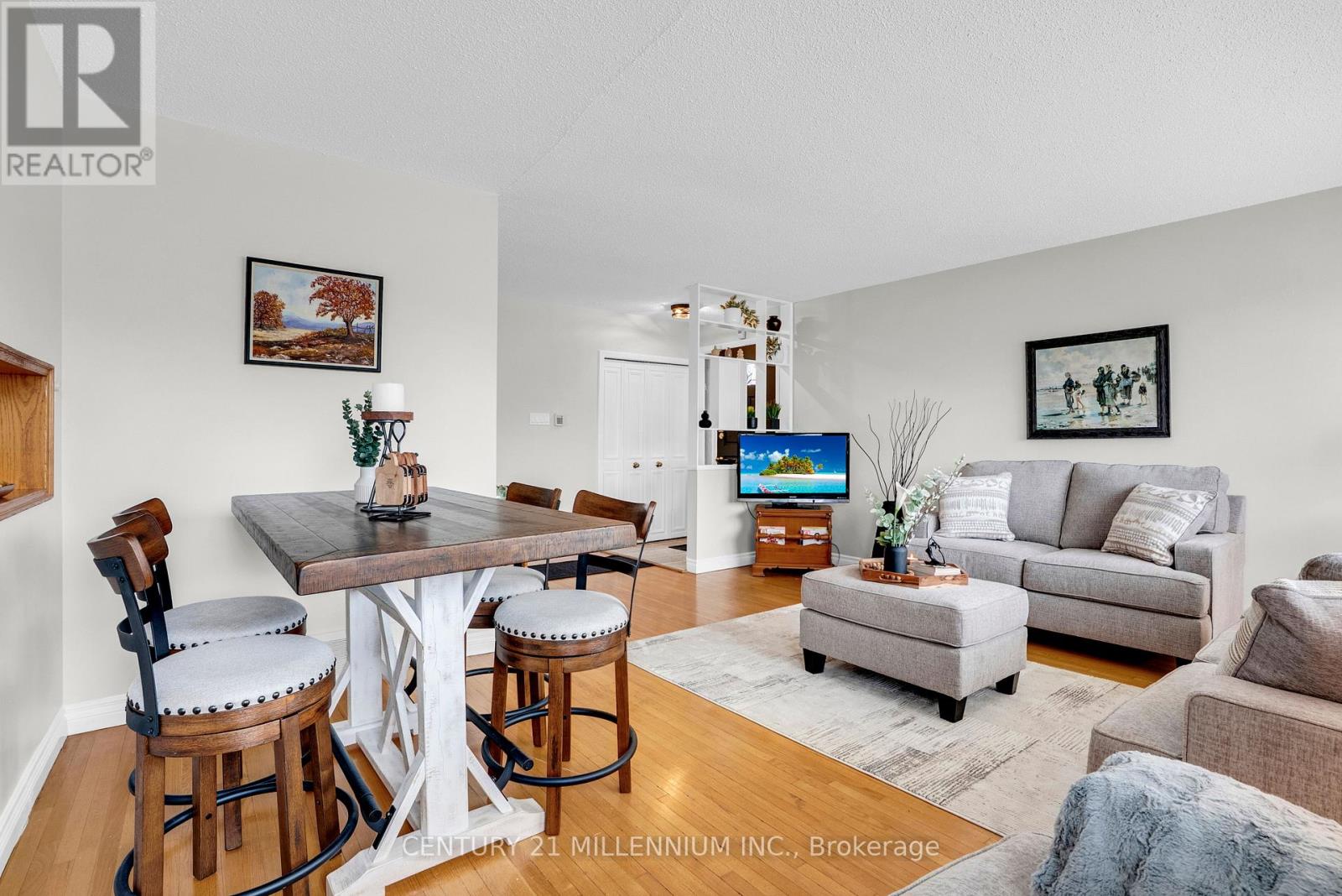 49 Harper Road, Brampton, Ontario  L6W 2W7 - Photo 14 - W12950142