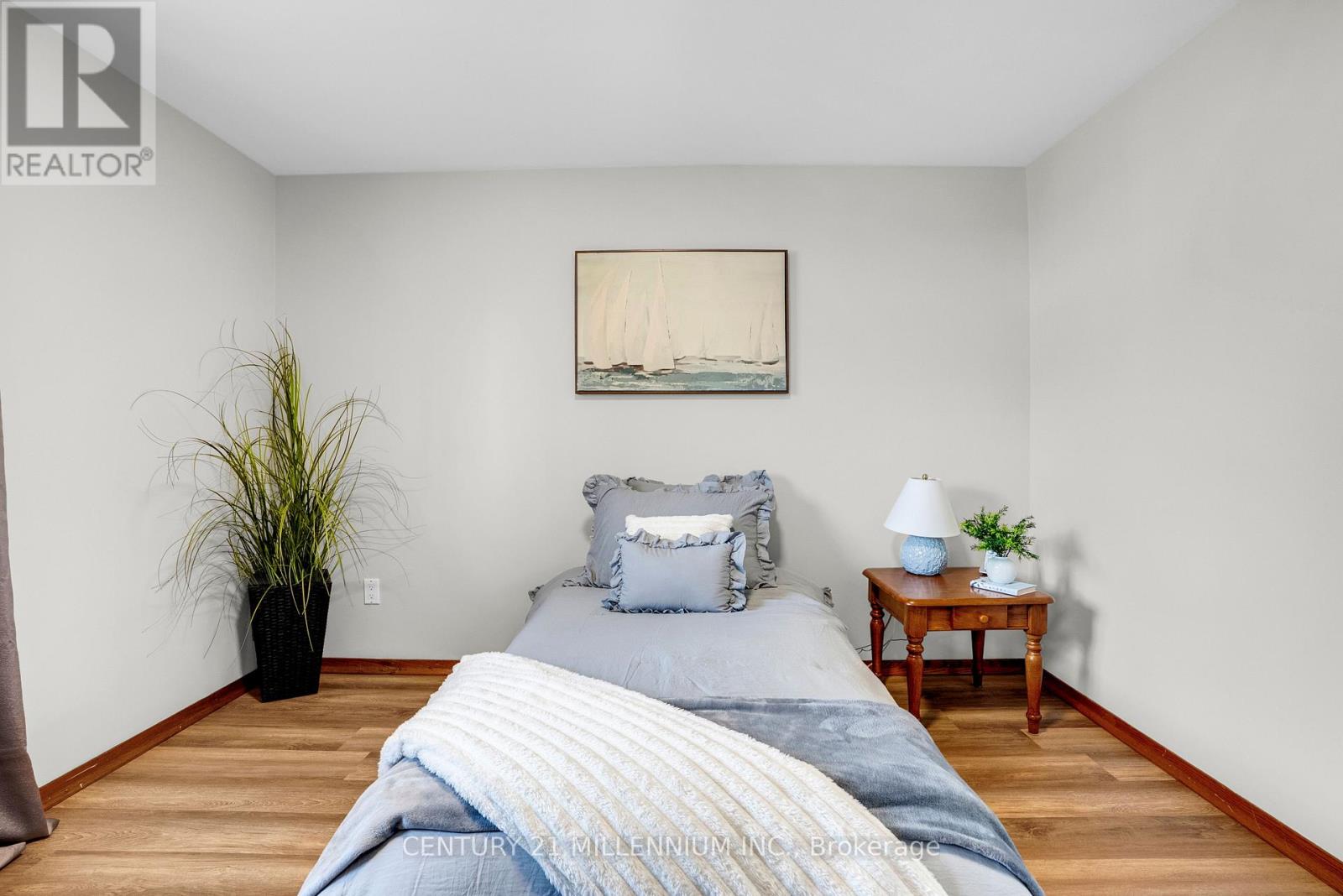 49 Harper Road, Brampton, Ontario  L6W 2W7 - Photo 26 - W12950142