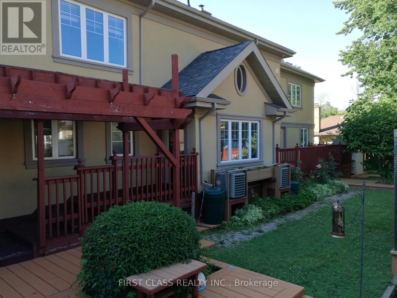 F2 - 58 Paisley Boulevard E, Mississauga, Ontario  L5A 1P4 - Photo 11 - W12950172