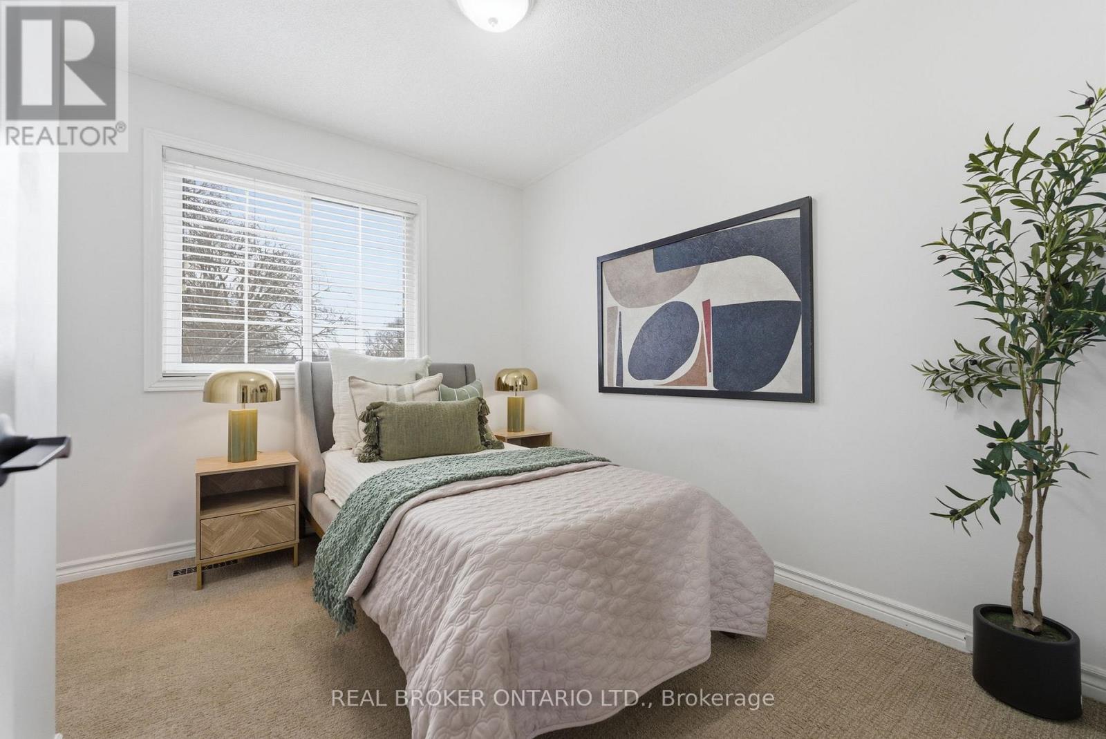 1251 Nottingham Avenue, Burlington, Ontario  L7P 2R5 - Photo 24 - W12950204