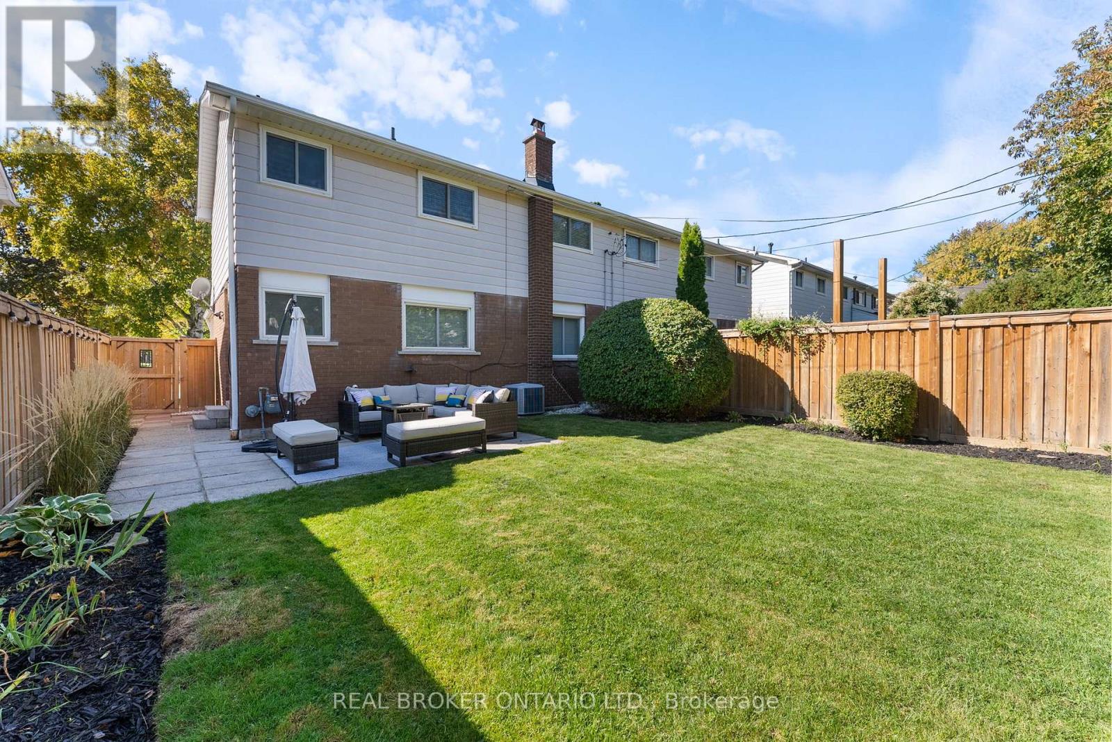 1251 Nottingham Avenue, Burlington, Ontario  L7P 2R5 - Photo 41 - W12950204