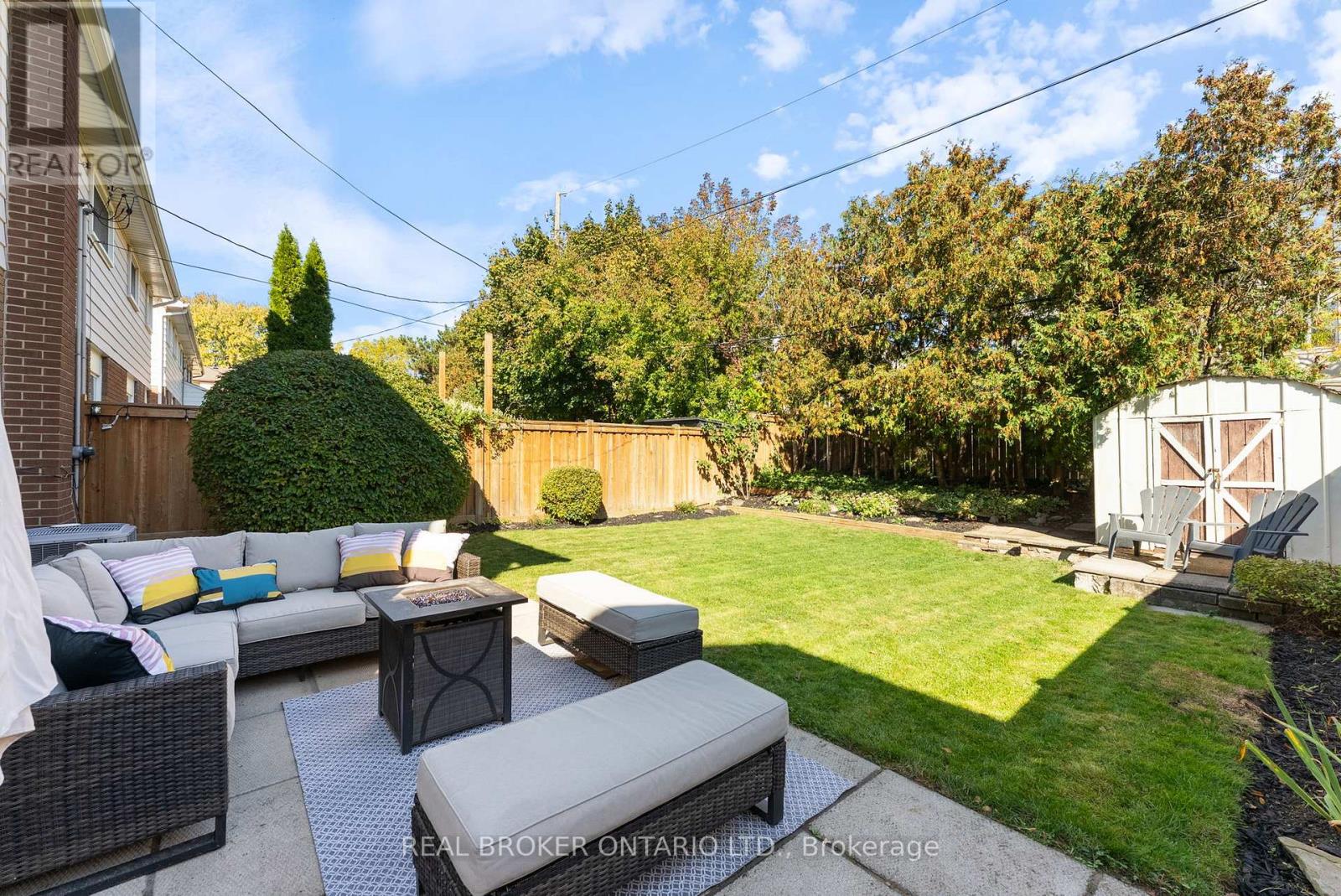 1251 Nottingham Avenue, Burlington, Ontario  L7P 2R5 - Photo 43 - W12950204