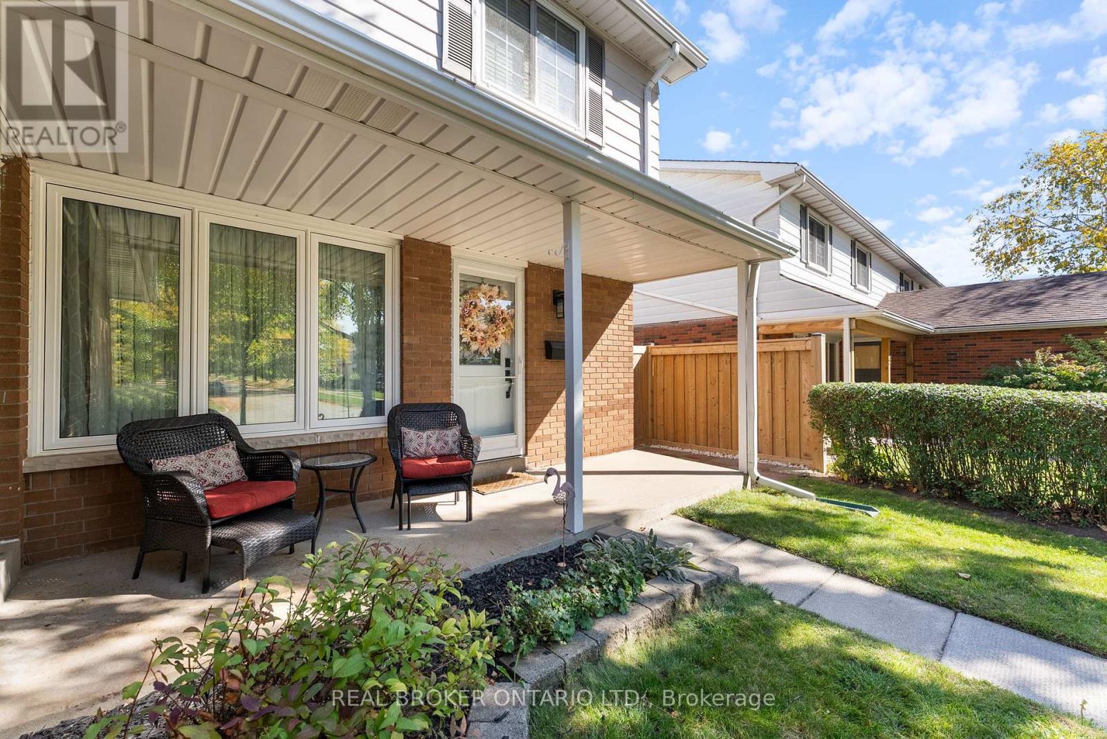 1251 Nottingham Avenue, Burlington, Ontario  L7P 2R5 - Photo 6 - W12950204