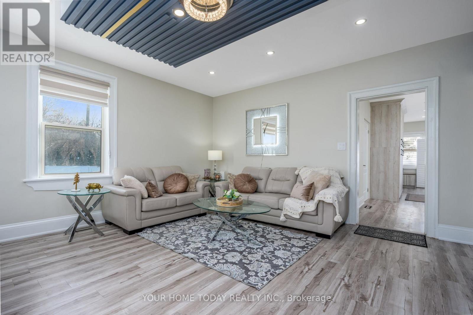 12598 Fourth Line, Halton Hills, Ontario  L7J 2M1 - Photo 4 - W12950210