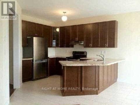 2379 Quetico Crescent, Oakville, Ontario  L6M 0J3 - Photo 5 - W12950224