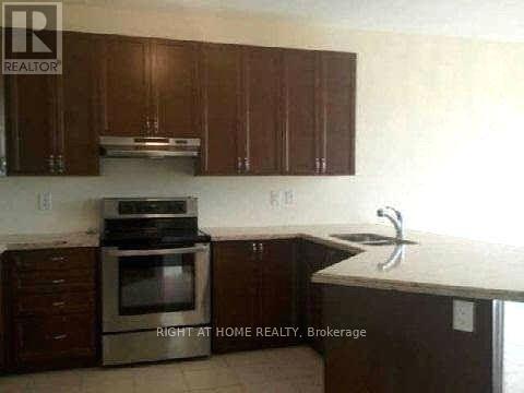 2379 Quetico Crescent, Oakville, Ontario  L6M 0J3 - Photo 6 - W12950224