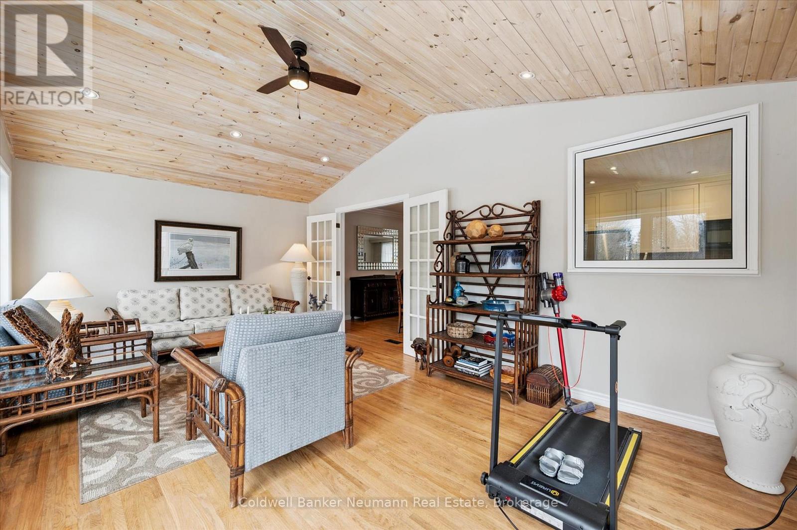 16 Colborn Street, Guelph, Ontario  N1G 2M5 - Photo 10 - X12917102