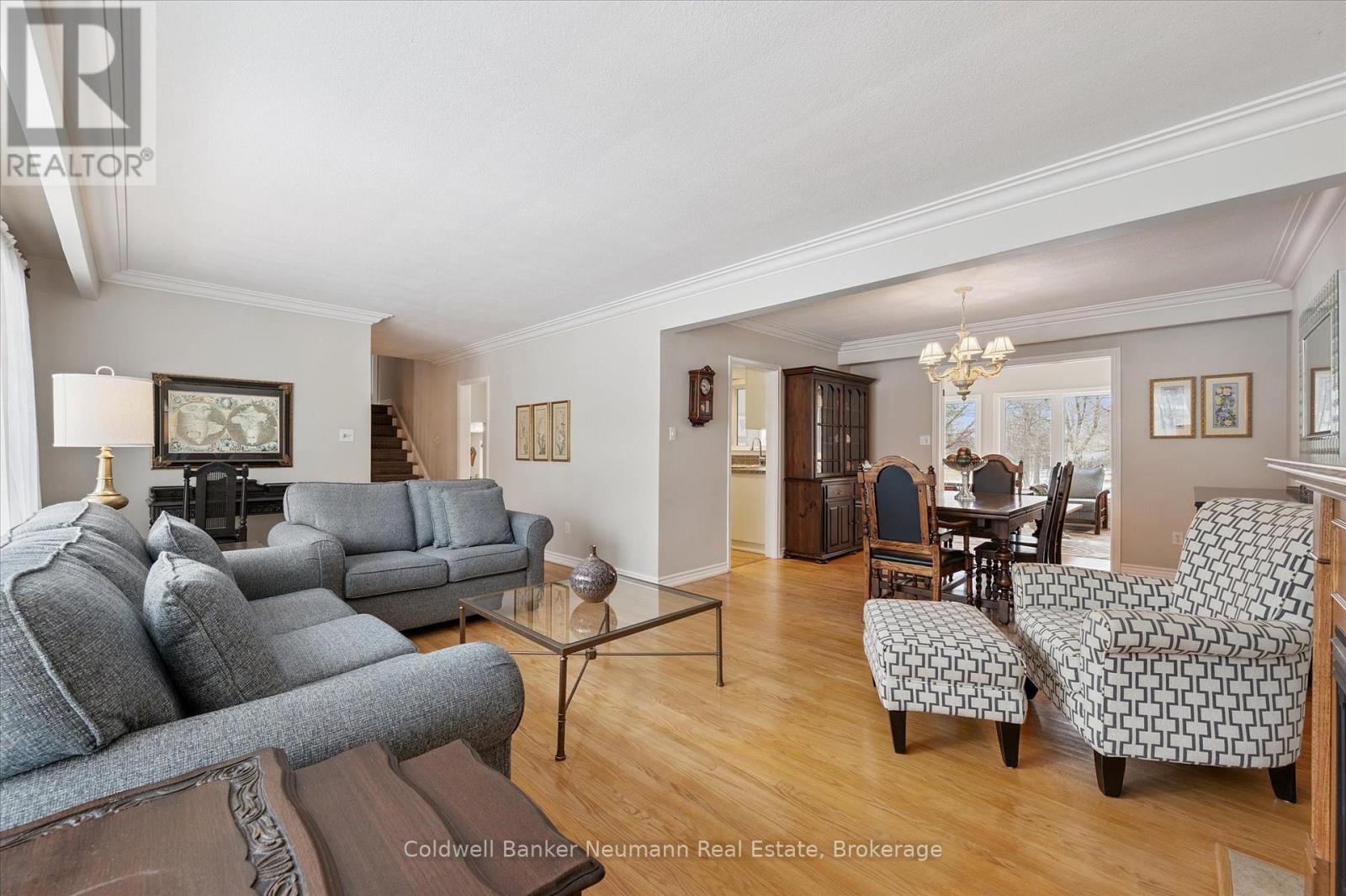 16 Colborn Street, Guelph, Ontario  N1G 2M5 - Photo 7 - X12917102